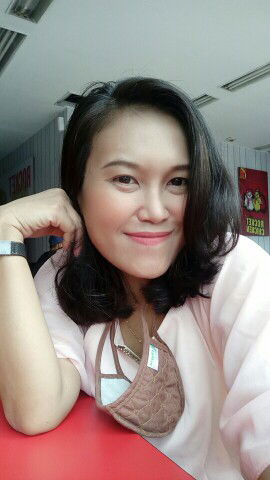 ADELIN HINTA profile icon