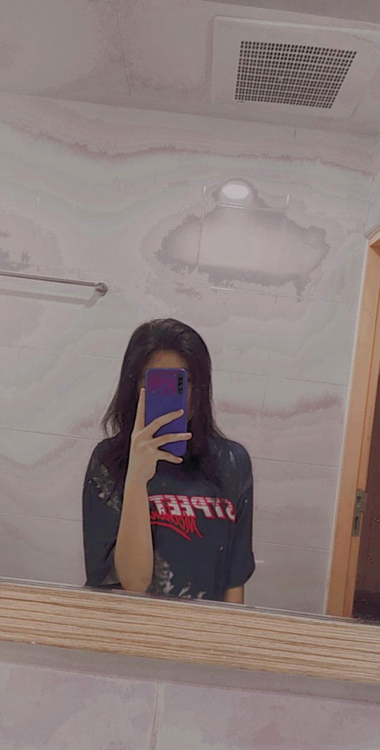 Ton Hliw profile icon