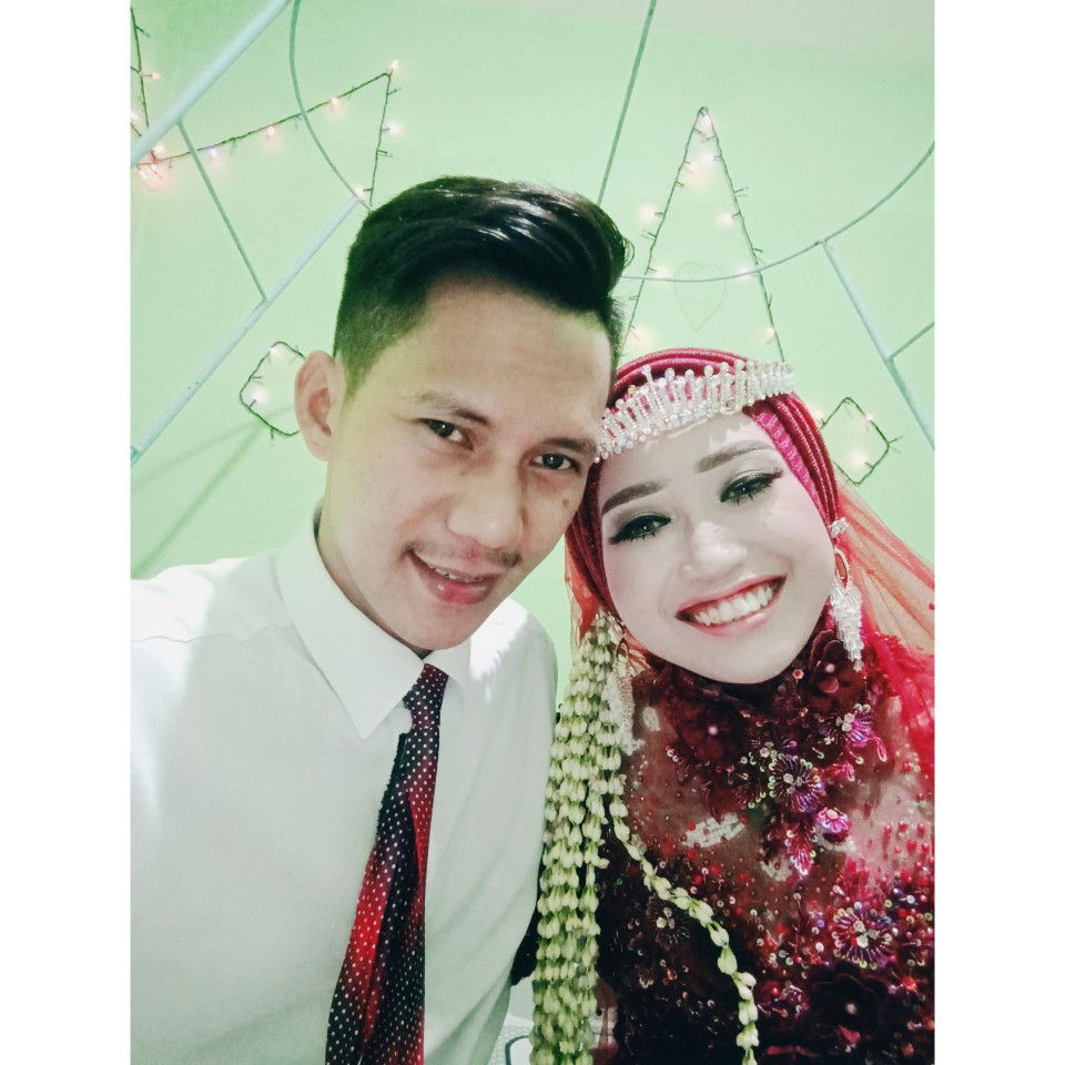 Annisa Ar Rochim profile icon