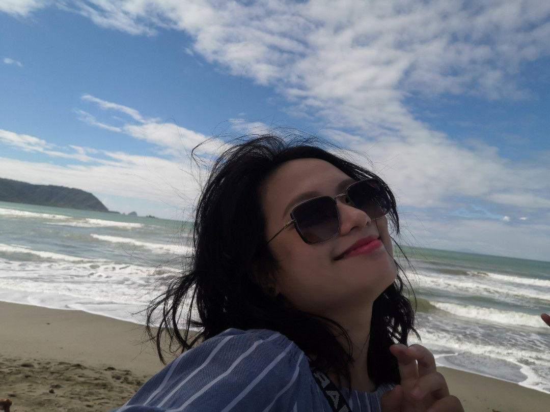 Bea Caballes profile icon