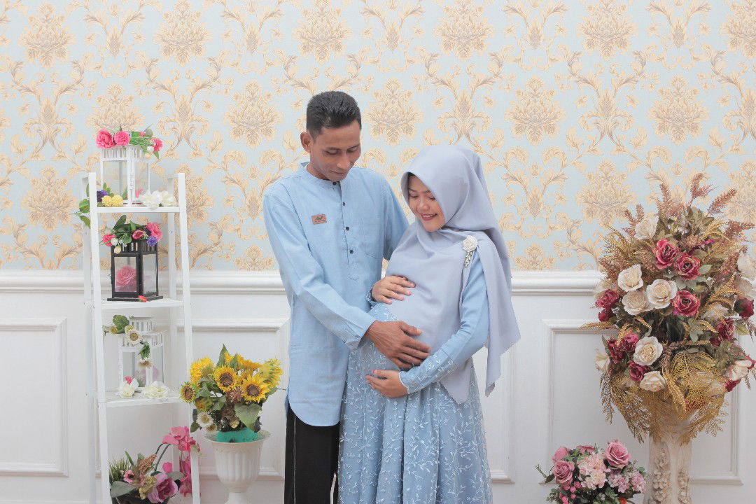 Resti Nur Indah profile icon