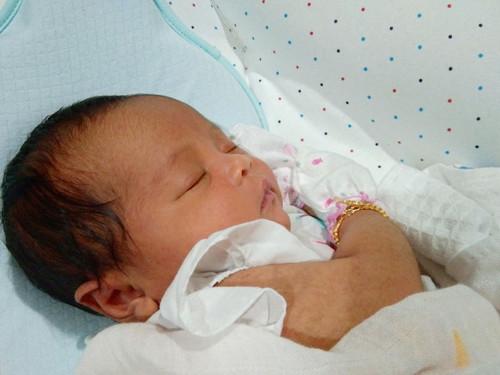 คลอดแล้ว