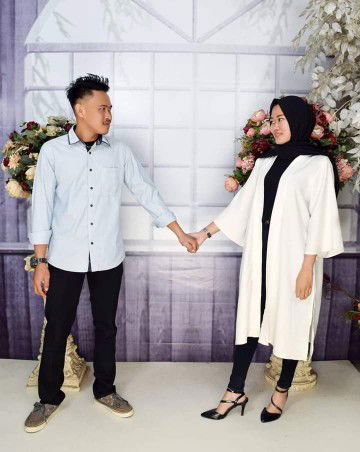 Desti Indri profile icon