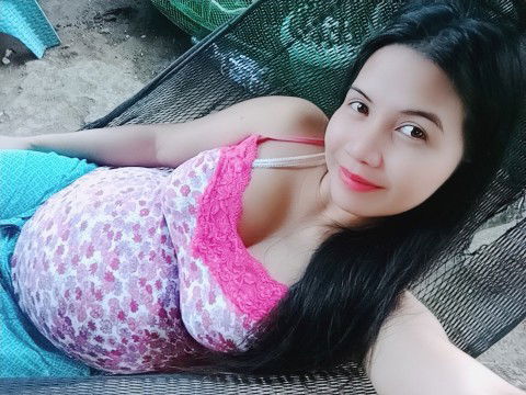 Jhaylhyn Contillo profile icon