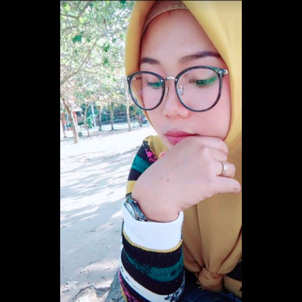 Rhelly Kusuma profile icon