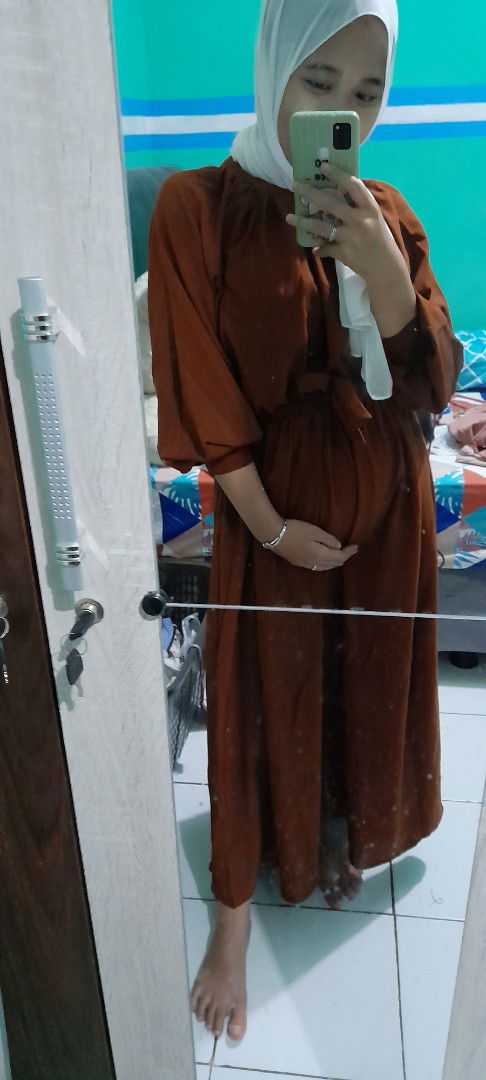 Meina Nur Daiyana profile icon