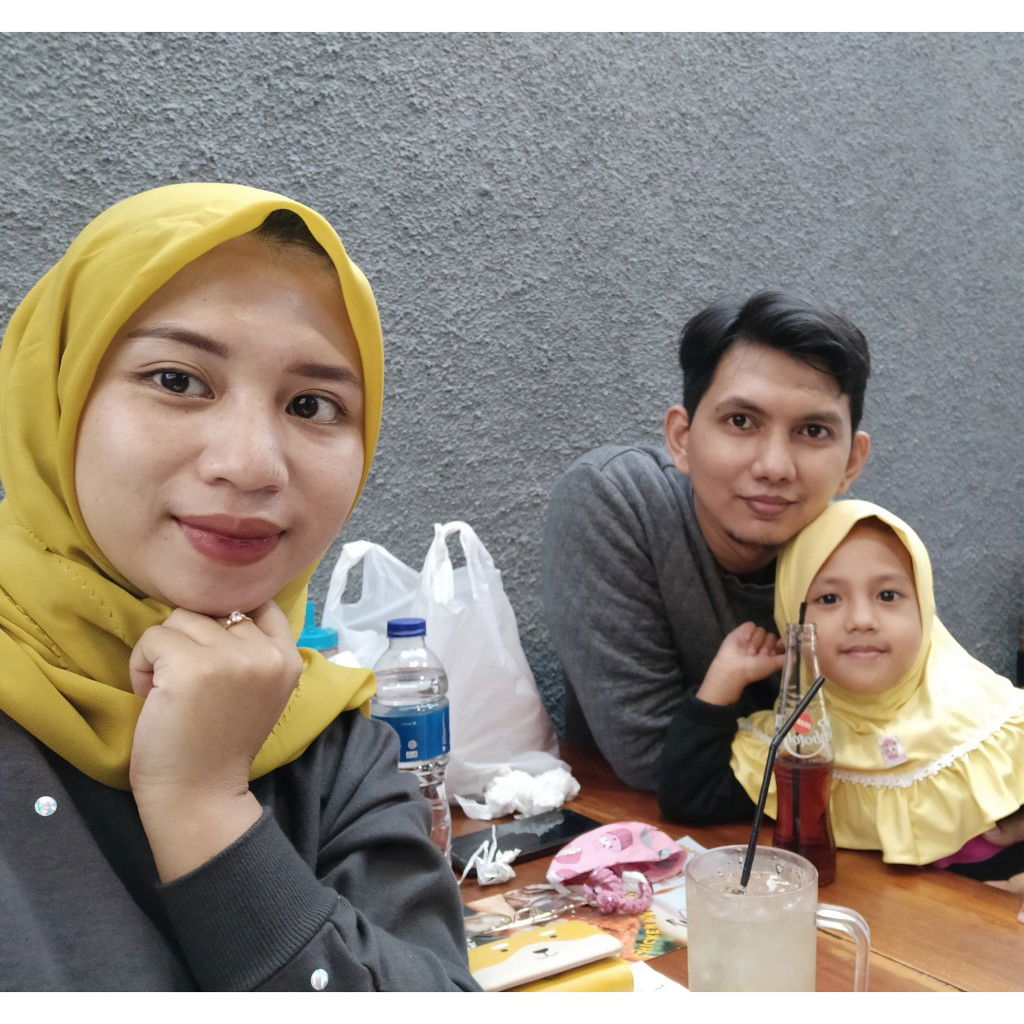 Yusi Oktaviani profile icon