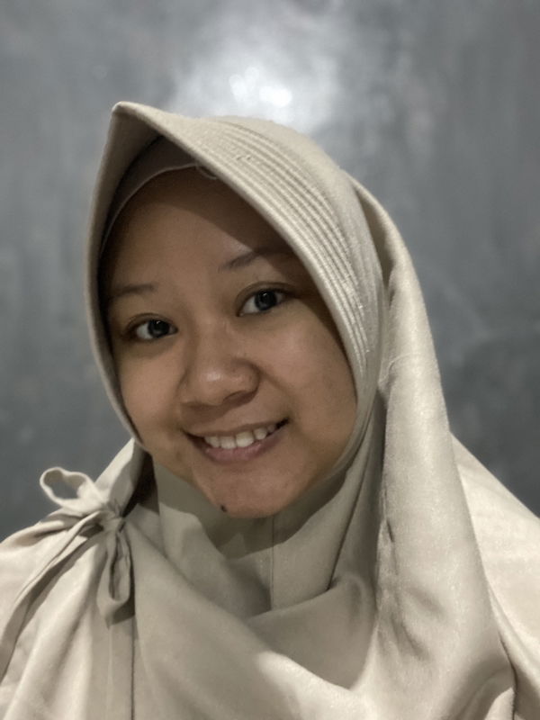 widya Arviani profile icon