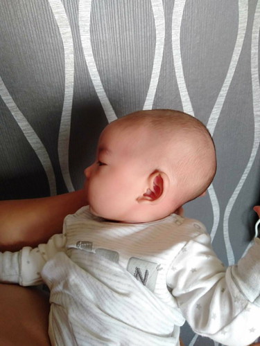 ตินนี่เด็กหัวยาว