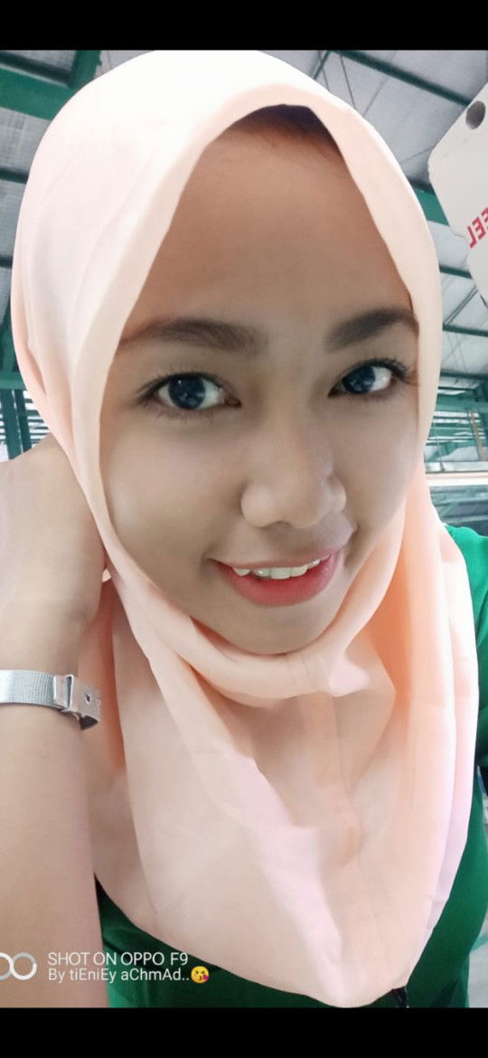 Tini Tri lestari profile icon