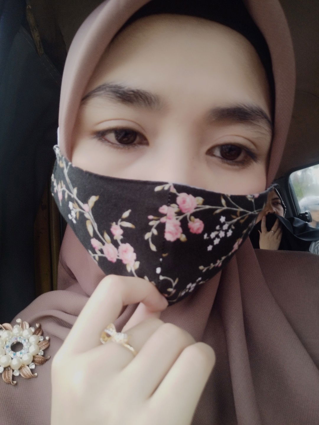 Ira Wati profile icon