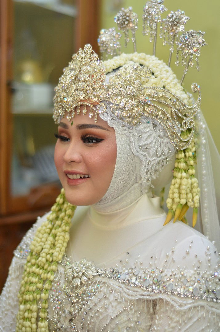 lalita inten lestari profile icon