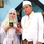 Gita Apriani profile icon