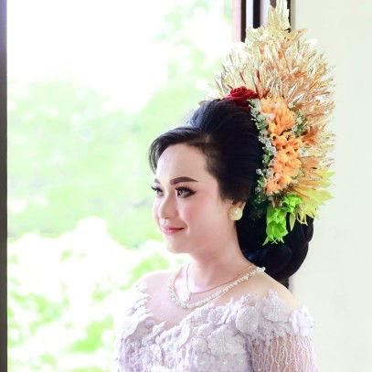 ni kadek silviana profile icon