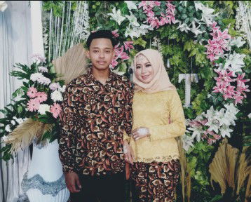 Feni Fitri Puryanti profile icon