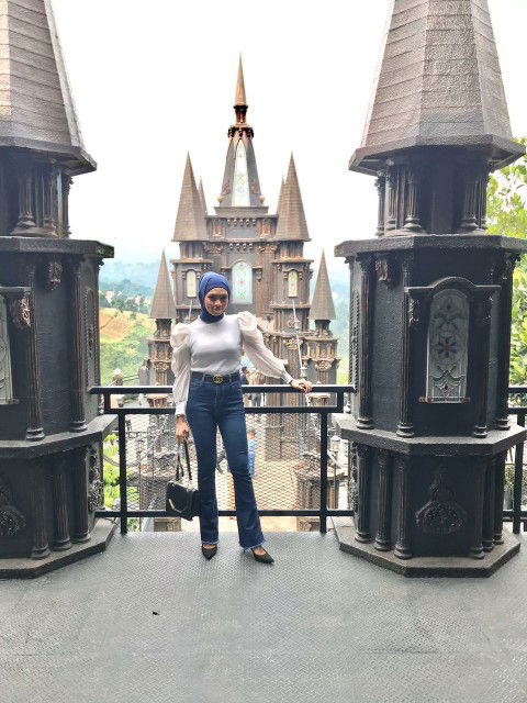 Dian Ade Indria profile icon