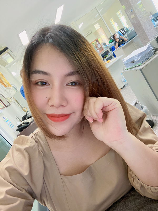 Sararat Chanouam profile icon