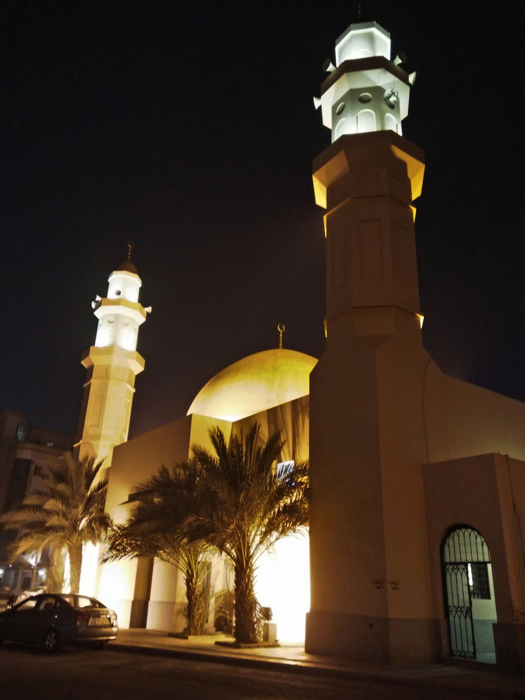 Nisa Andriani Putri profile icon