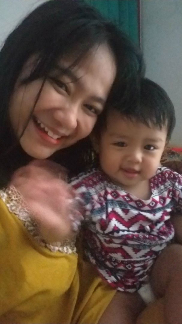 Lia Yuliani Fauzi profile icon