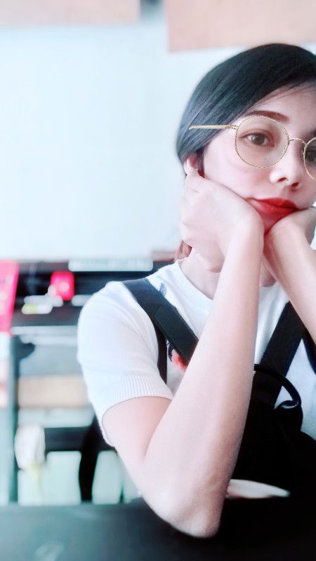 Dherlyn Saylon profile icon