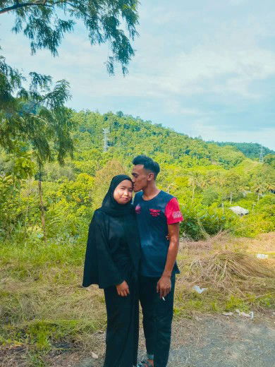 bella amzi profile icon