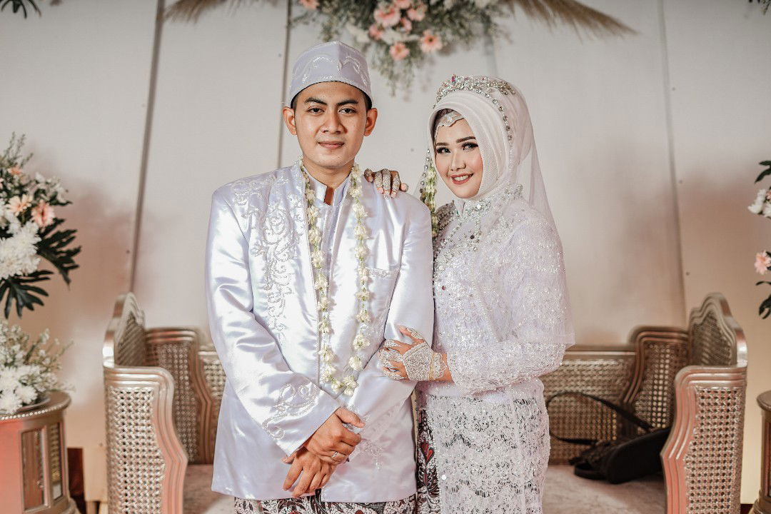 Riska Nur Agnia profile icon