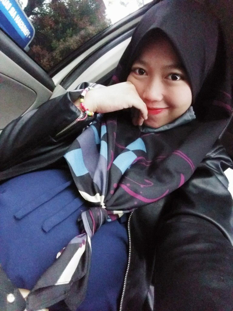 Neng Dina Nur Fitriani profile icon