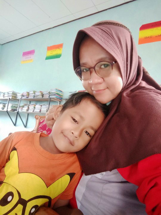 Annisa Fitri profile icon