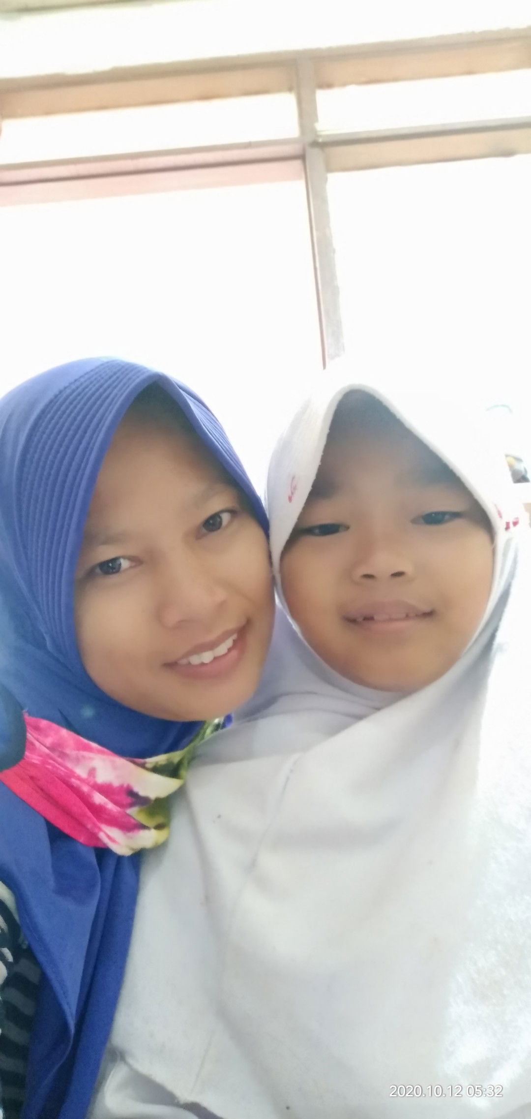 DEWI SUMARYATI profile icon