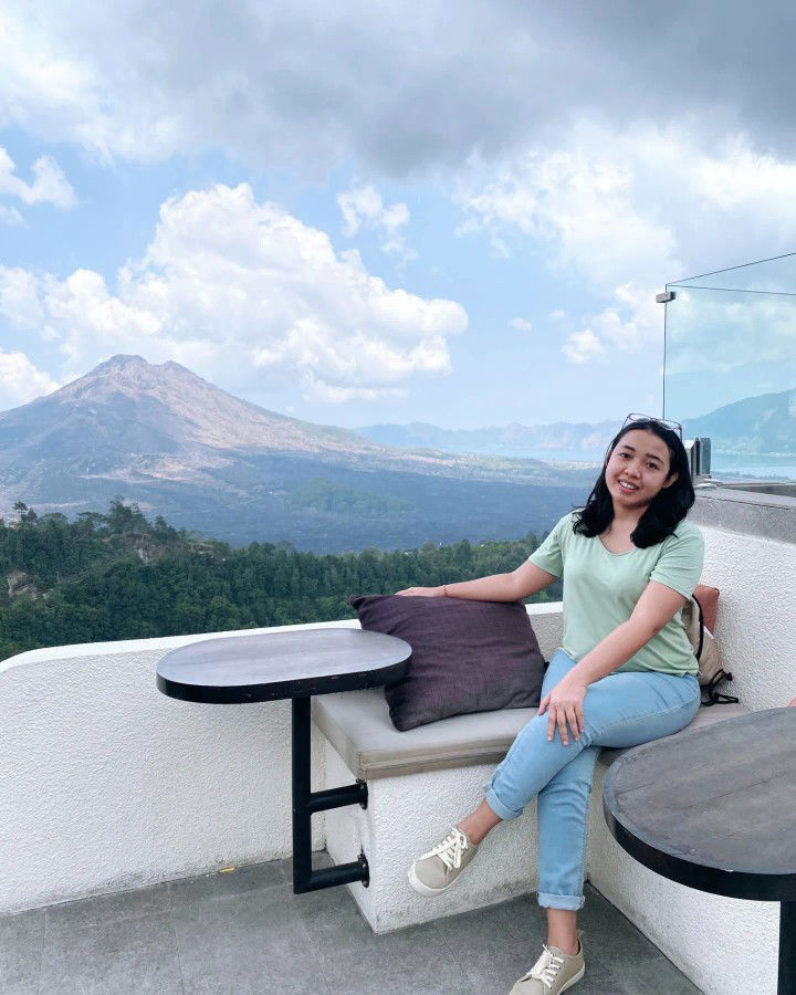 Rebecca Janclaudie Djatmiko profile icon