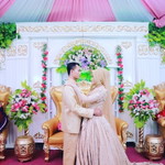 uut widyasari profile icon