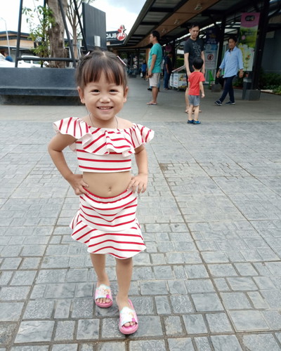 มีแม่ๆคนไหน ชอบแต่งตัวลูกสาว