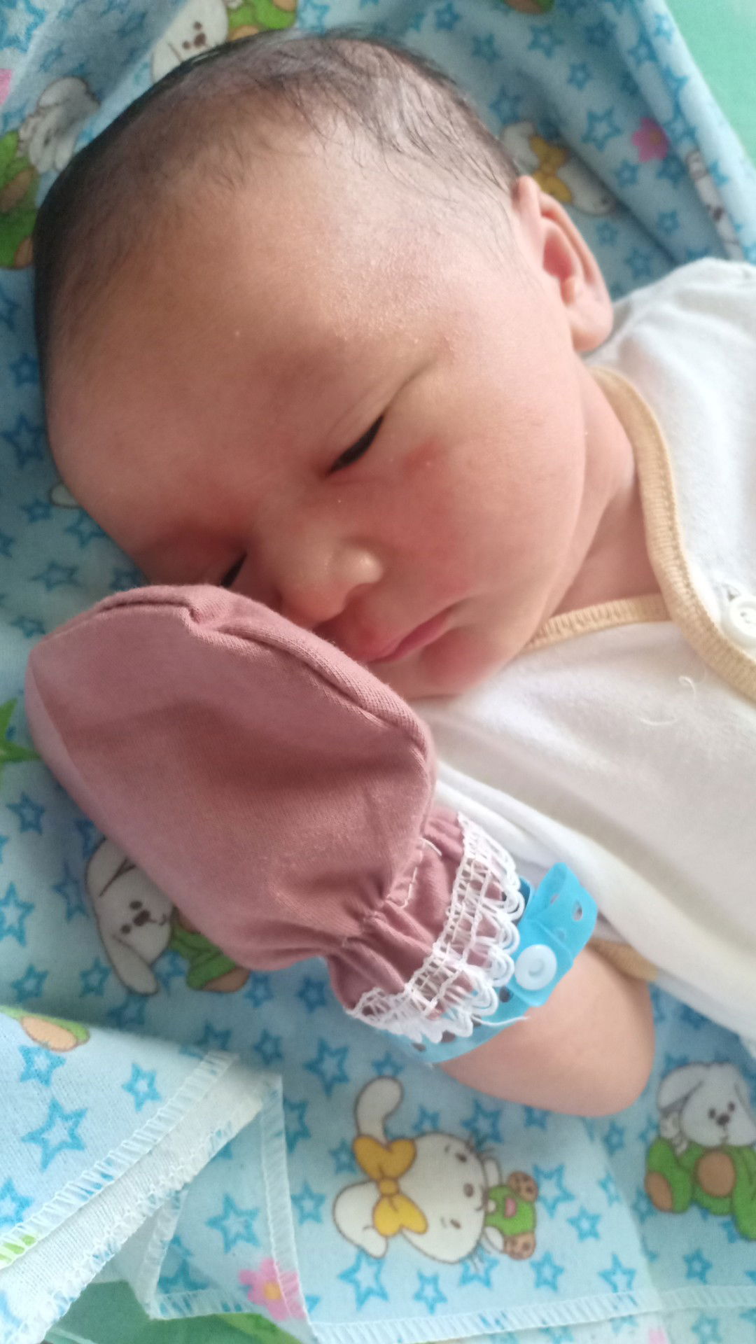 anggit hernowo ningtyas profile icon