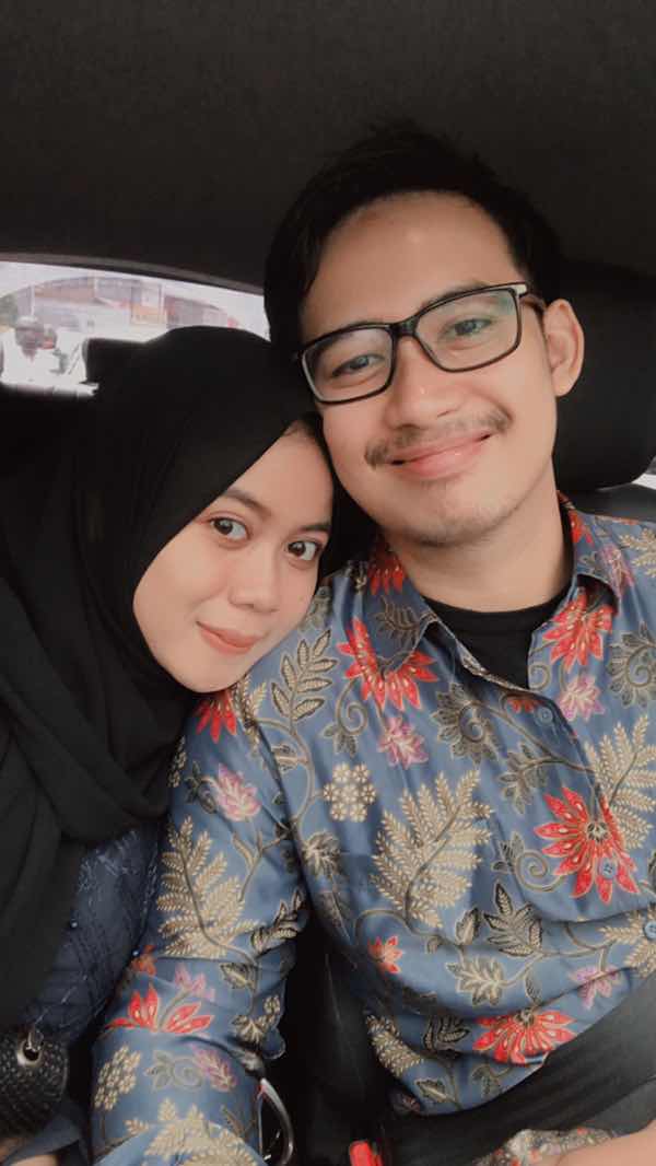 Diena Rakhmani profile icon