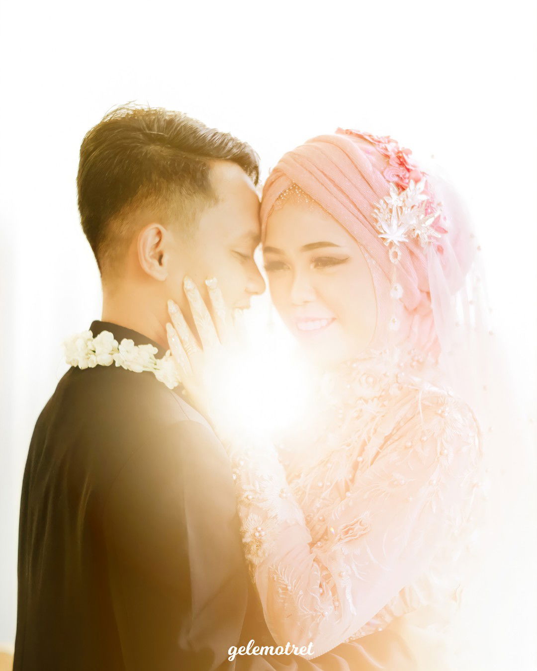 Putri Agustina profile icon