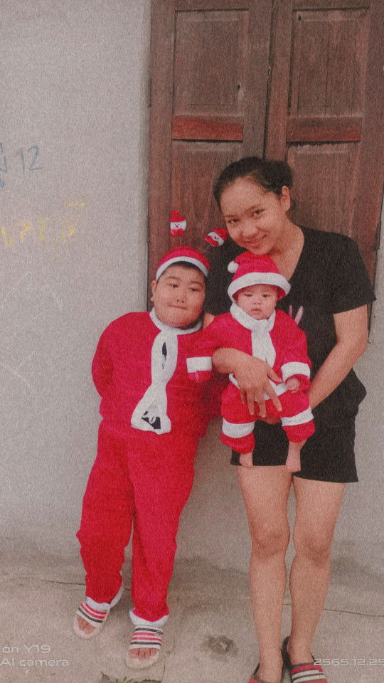 คุณแม่ลูกสอง แม่มล นะคะ profile icon