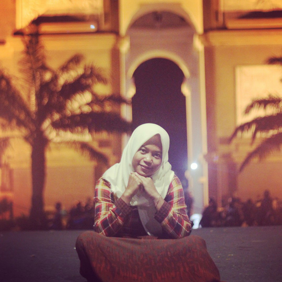 Alev' Vira Putri Karunia profile icon