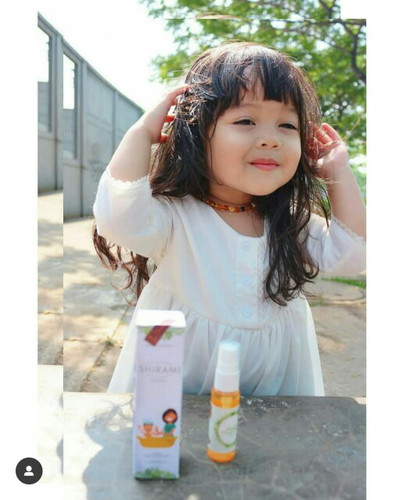 Assyifa Minyak Kemiri & Shirami Shampoo