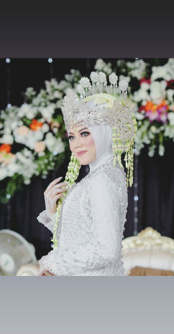 Fitri Fitri profile icon