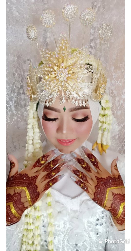 Yuni lestari profile icon