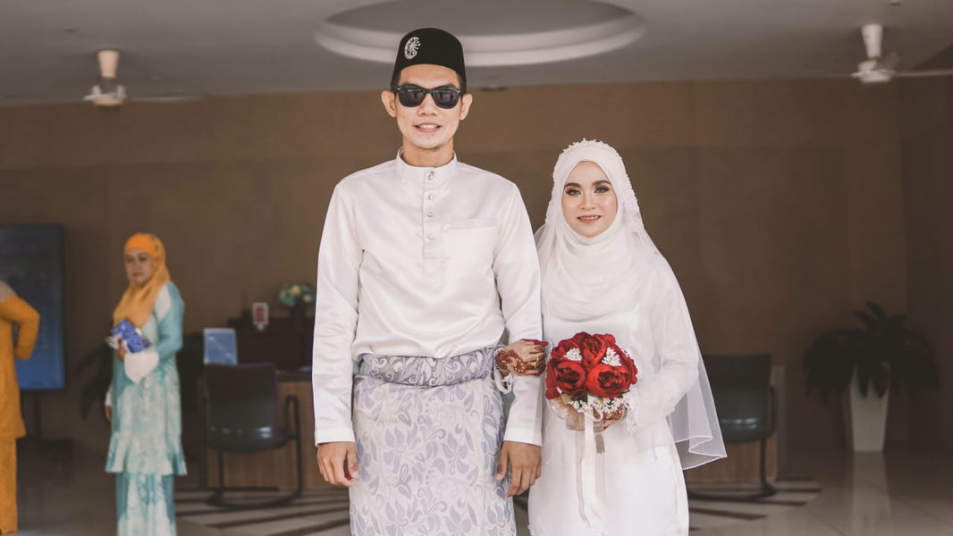 Ezza Nariza profile icon