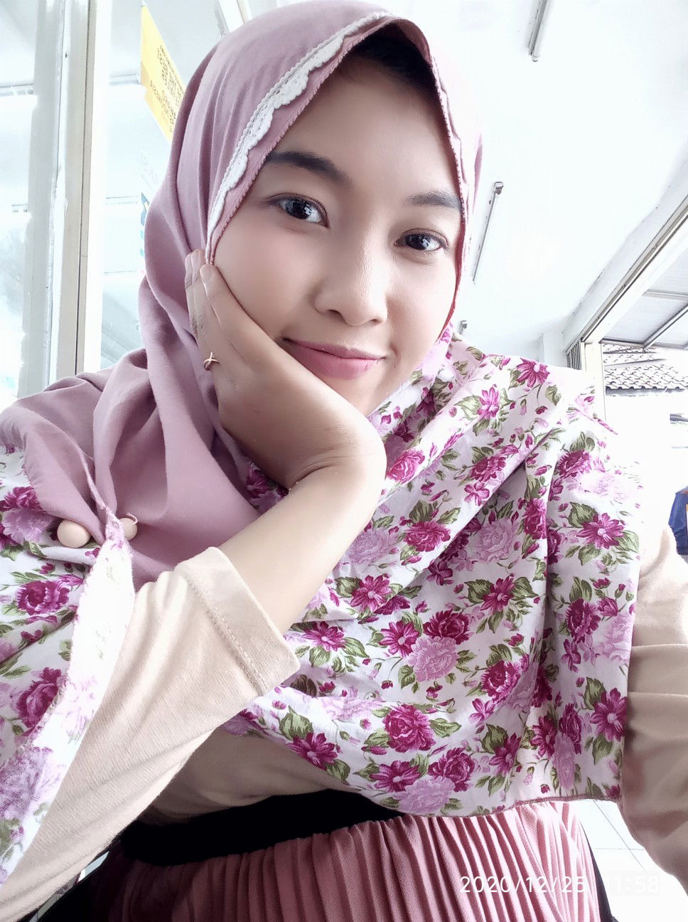 Eli Ermawati profile icon