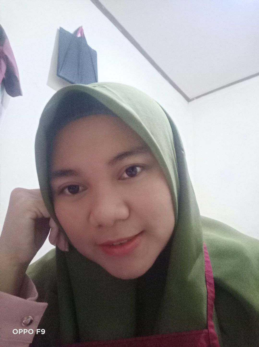 Susi Lawati profile icon