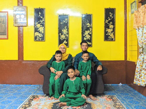 Aznurlinda Cinda Cinda profile icon