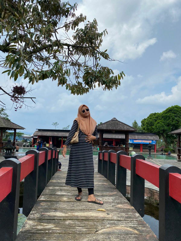 Ega Nandita profile icon