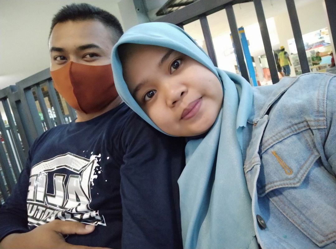 Iis Azizah profile icon