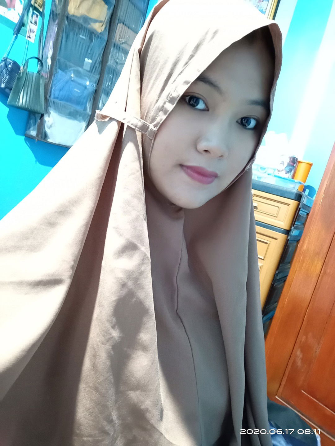 khoviyatun khasanah profile icon