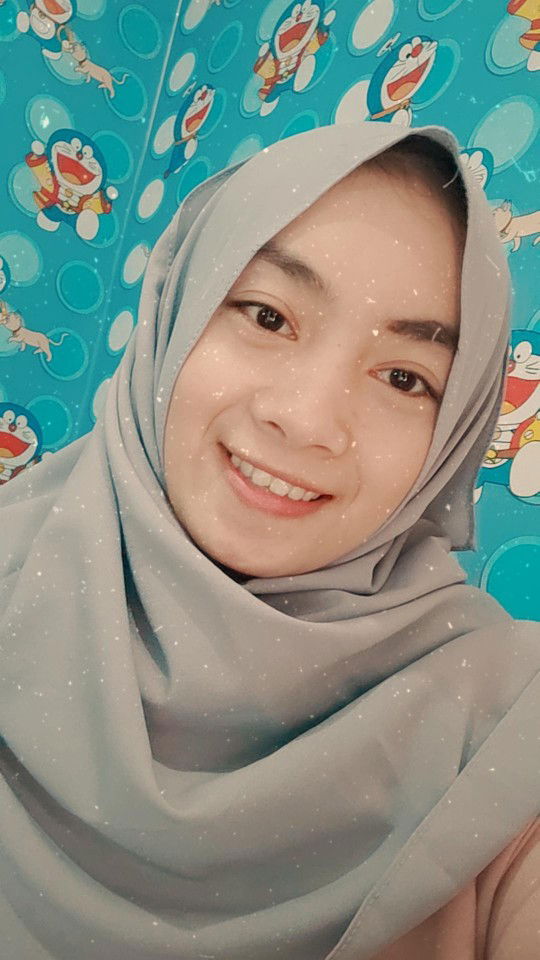 Ratna Dewi profile icon