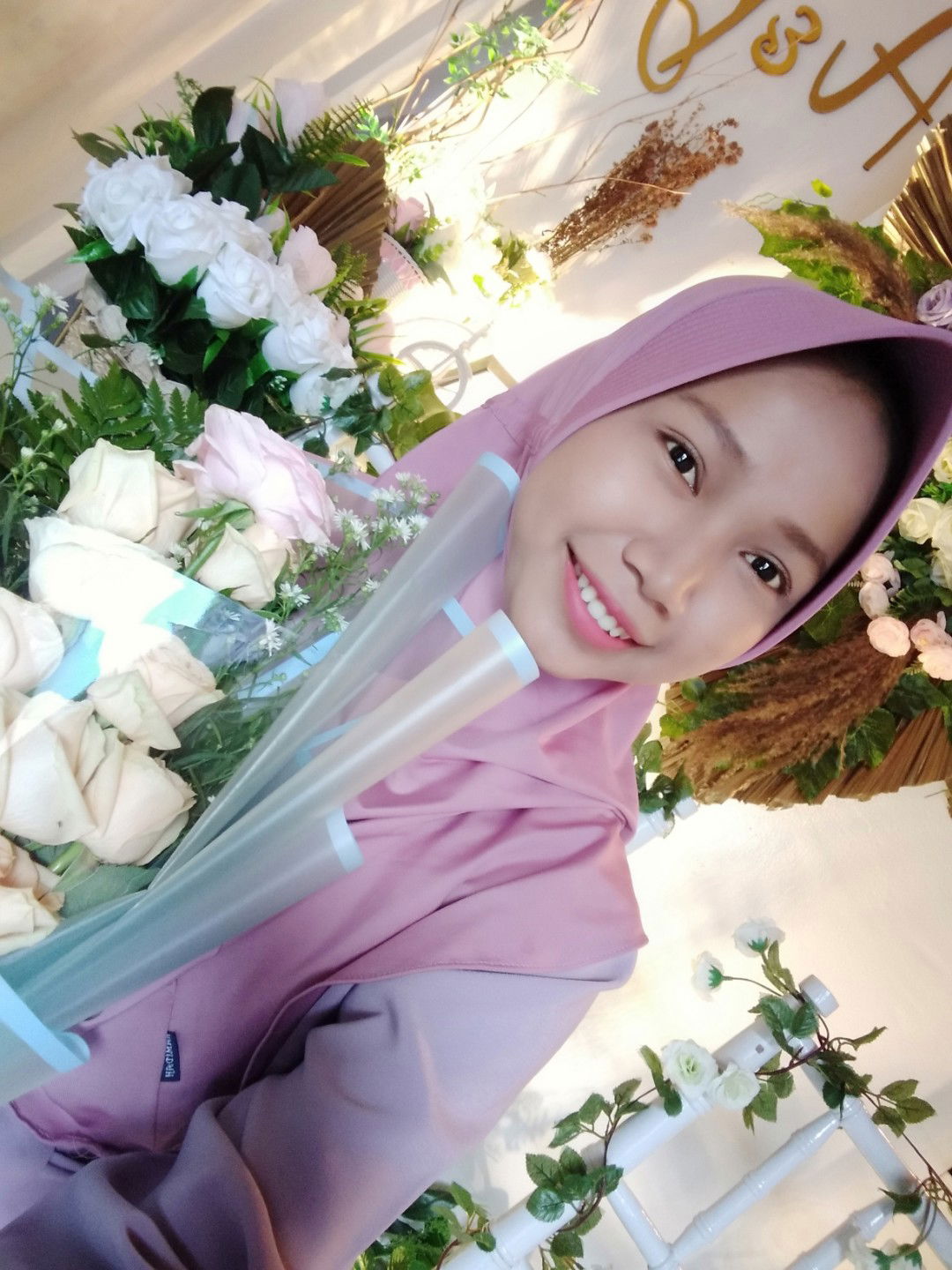 Hikmah Pujiyanti profile icon