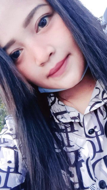 Nur Khasanah profile icon